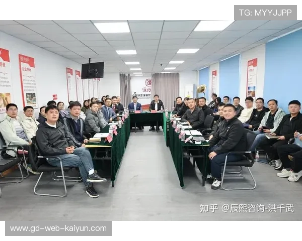 项目启动会议制度广泛执行，确保制作团队理解核心主题